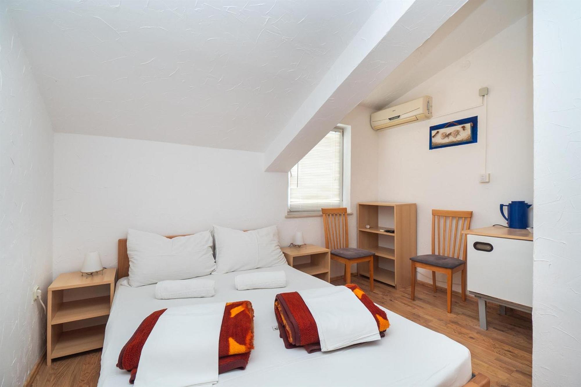 Apartments And Rooms Mladen Vodice Zewnętrze zdjęcie
