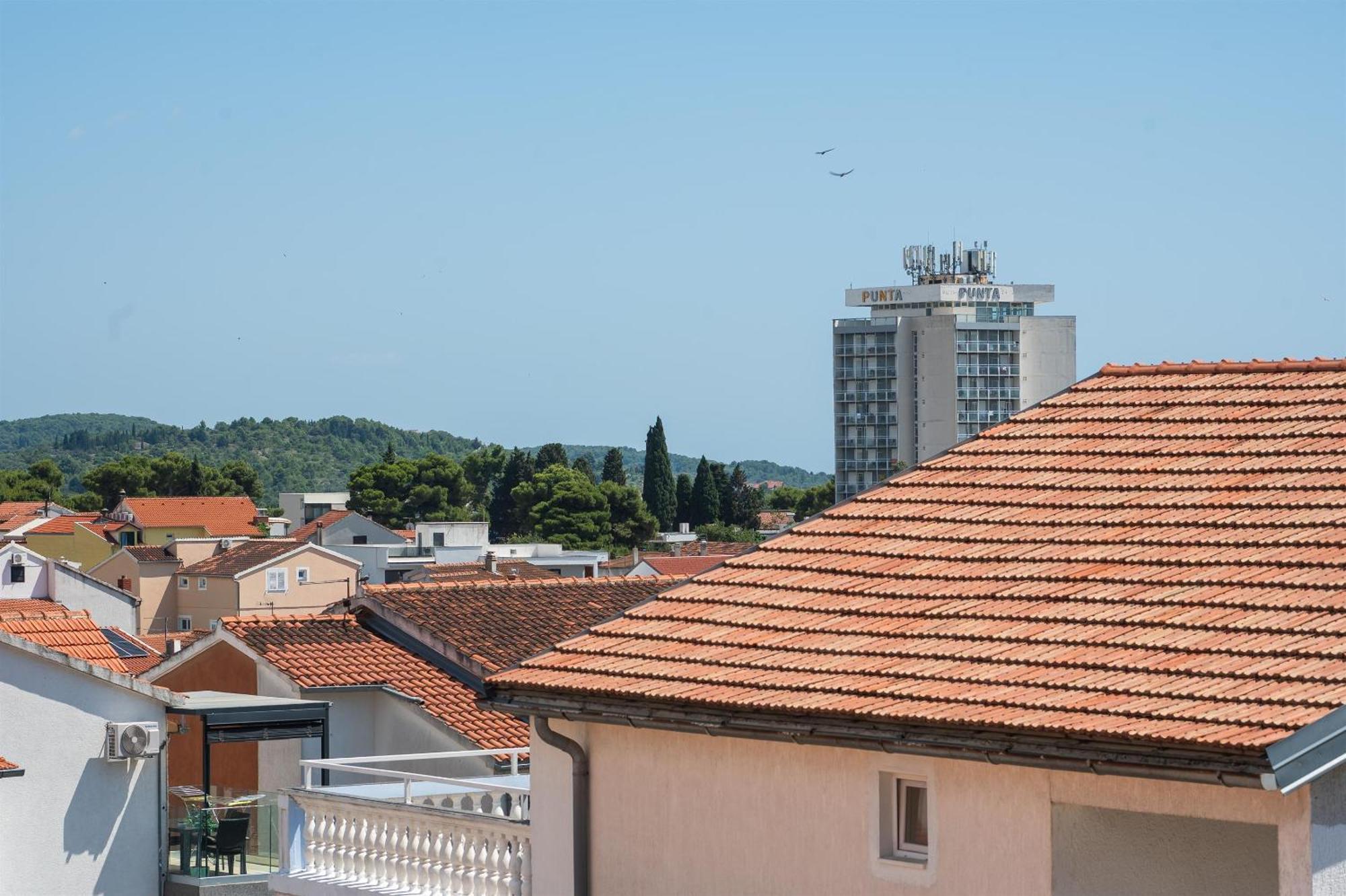 Apartments And Rooms Mladen Vodice Pokój zdjęcie