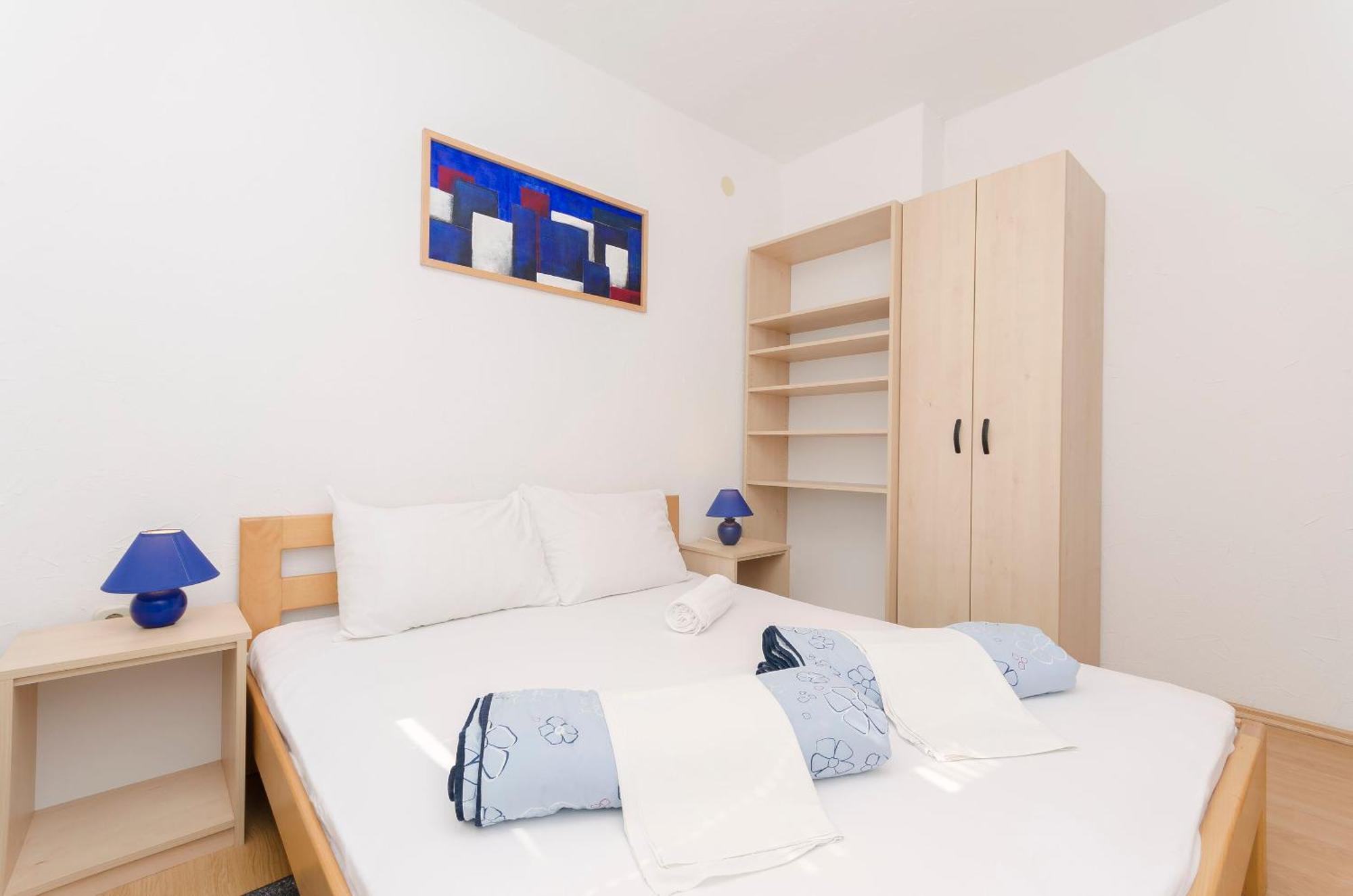 Apartments And Rooms Mladen Vodice Zewnętrze zdjęcie