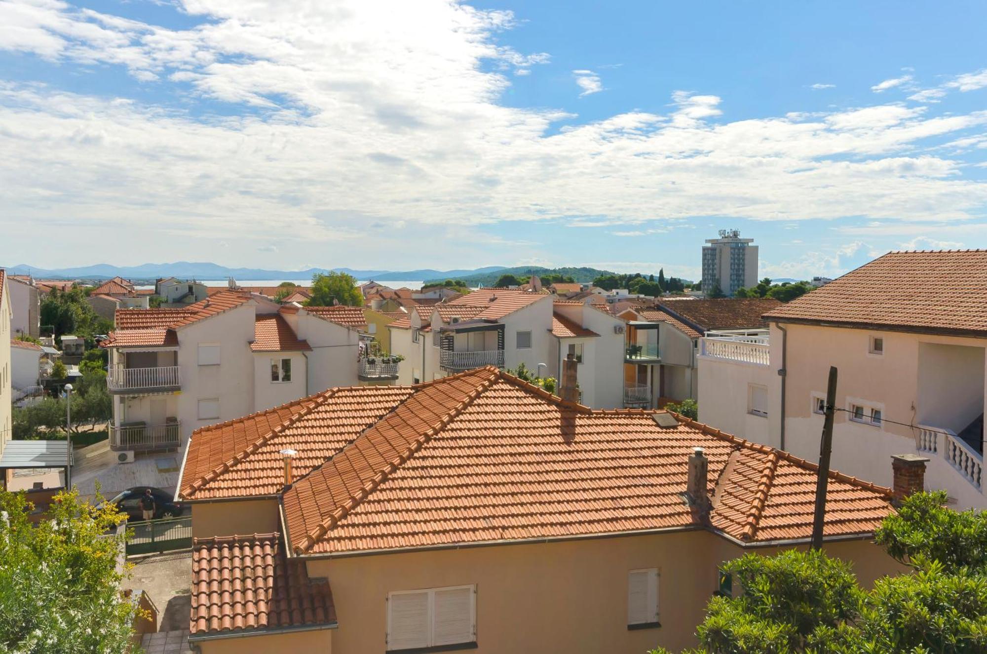 Apartments And Rooms Mladen Vodice Zewnętrze zdjęcie